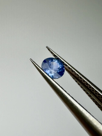 Szafir niebieski naturalny fasetowany okrągły fi 3,87 mm