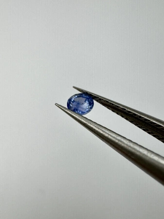 Szafir niebieski naturalny fasetowany okrągły fi 3,47 mm