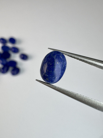 Lapis Lazuli kaboszon owal 8x6 mm