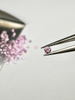 Szafir różowy naturalny okrągły fasetowany fi 1,8 mm