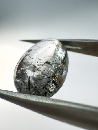 Kwarc z rutylem owal kaboszon 15,5x9,9 mm