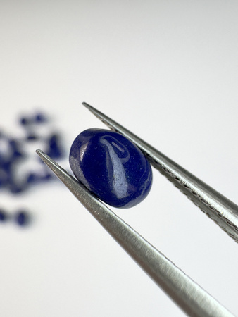 Lapis Lazuli kaboszon owal 6x4 mm