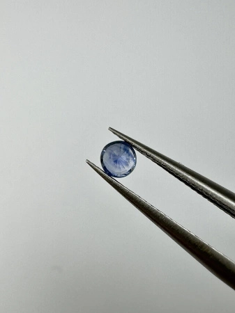 Szafir niebieski naturalny fasetowany okrągły fi 3,47 mm