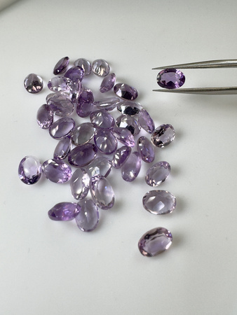 Ametyst naturalny fasetowany owal 7x5 mm