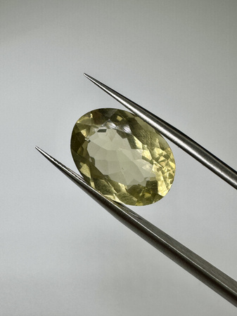 Lemon kwarc naturalny fasetowany owal 16 x 12 mm