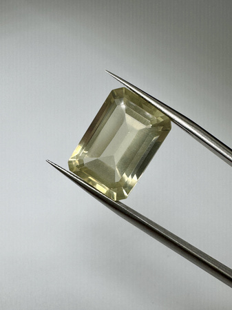 Lemon kwarc naturalny fasetowany oktagon 17 x 12 mm