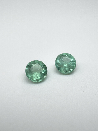 Szmaragd naturalny okrągły fasetowany fi 4 mm