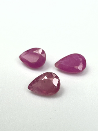Rubin różowy naturalny gruszka fasetowany 6x4 mm