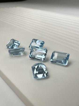 Niebieski topaz oktagon fasetowany 8x6 mm