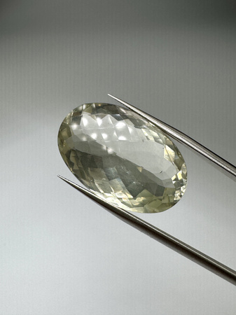 Zielony ametyst prasiolit fasetowany owal 29 x 18 mm