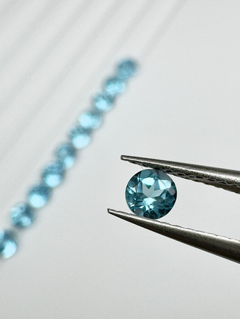 Topaz niebieski okrągły fasetowany 3 mm