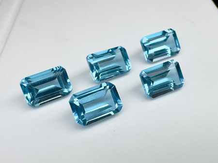 Topaz niebieski oktagon fasetowany 6x4 mm
