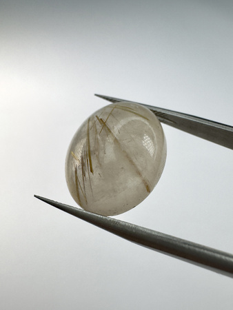 Kwarc z rutylem owal kaboszon 20,6x16,3 mm