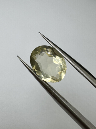 Lemon kwarc naturalny fasetowany owal 11 x 9 mm