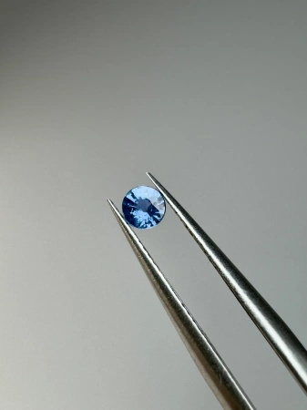 Szafir niebieski naturalny fasetowany okrągły fi 3,53 mm