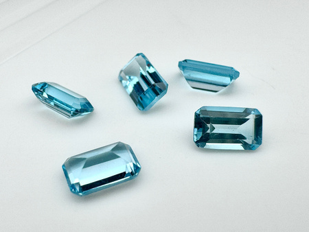 Topaz niebieski oktagon fasetowany 5x3 mm