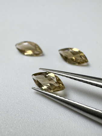 Turmalin fasetowany miedziany markiza 6 x 3 mm