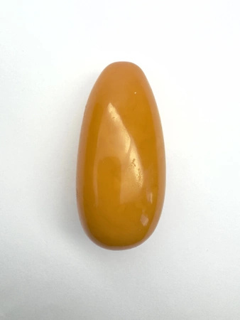 Bursztyn bałtycki naturalny jajko 51x24 mm
