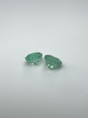 Szmaragd naturalny okrągły fasetowany fi 4 mm