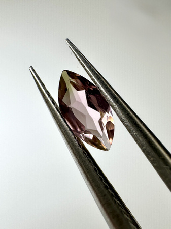 Turmalin fasetowany różowy zielony dwukolorowy markiza 7 x 3,5 mm