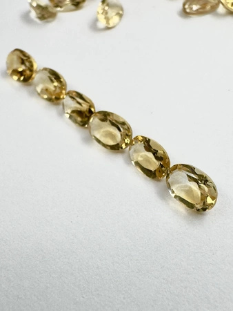 Cytryn fasetowany owal 6x4 mm
