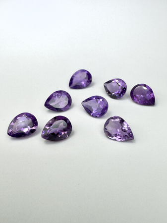 Ametyst naturalny fasetowany gruszka 8x6 mm