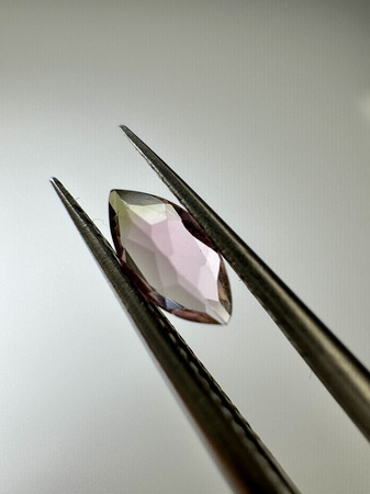 Turmalin fasetowany różowy zielony dwukolorowy markiza 7 x 3,5 mm