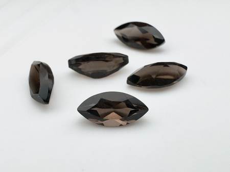 Kwarc dymny markiza fasetowany 7x3.5 mm