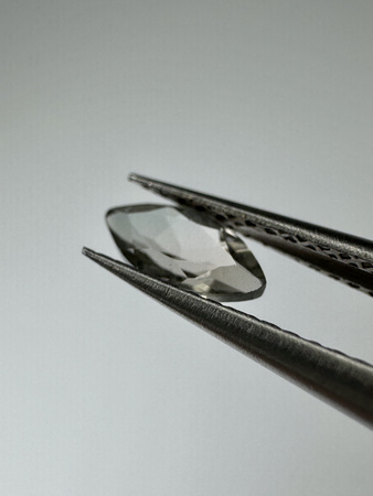 Turmalin fasetowany niebieski markiza 6 x 3 mm