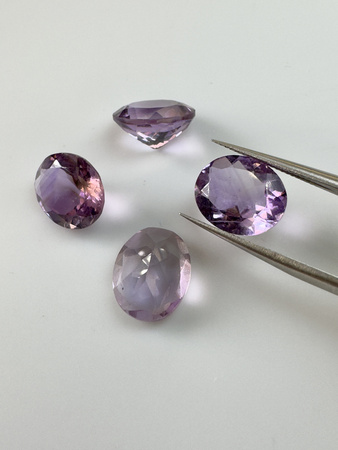 Ametyst naturalny fasetowany owal 12x10 mm