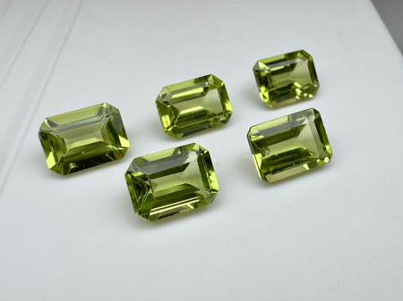 Perydot oliwin oktagon fasetowany 7x5 mm
