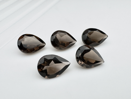 Kwarc dymny gruszka fasetowany 7x5 mm