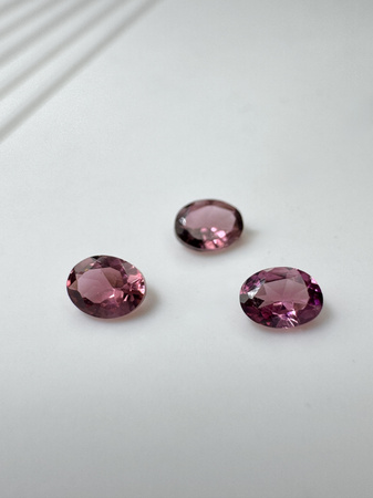 Turmalin fasetowany różowy owal 4x3 mm