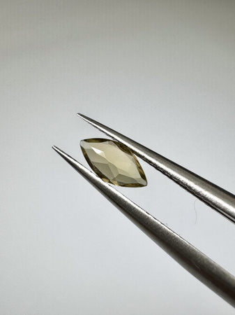 Turmalin fasetowany zielony markiza 7 x 3,5 mm