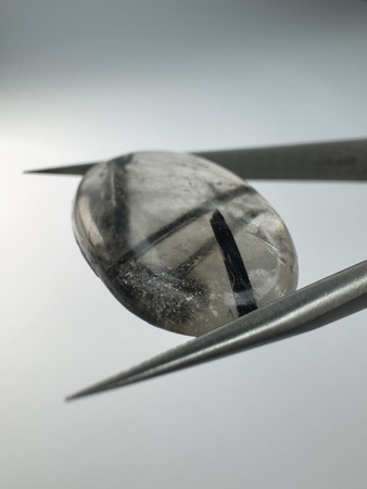 Kwarc z rutylem owal kaboszon 17,6x14,3 mm