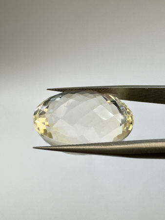 Cytryn naturalny fasetowany owal 21x16 mm