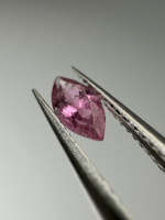 Turmalin fasetowany różowy markiza 6,7 x 3,3 mm