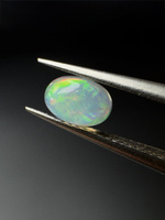 Opal naturalny kaboszon owal 6x4 mm