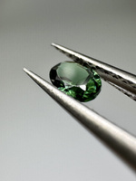 Turmalin fasetowany ciemny zielony owal 4x3 mm