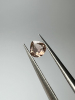 Turmalin fasetowany różowy gruszka 4,19 x 3,95 mm