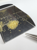 Żółty szafir naturalny okrągły fasetowany fi 1,3 mm