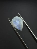 Moonstone rainbow kamień księżycowy fasetowany kaboszon łezka 15,8x11,9 mm