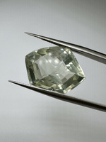 Zielony ametyst prasiolit fasetowany nieregularny 19 x 14 mm