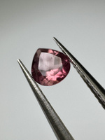 Turmalin fasetowany różowy gruszka 4,52 x 4,35 mm