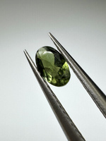 Turmalin fasetowany ciemny zielony owal 5 x 3 mm