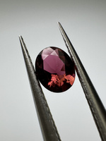 Turmalin fasetowany czerwony owal 5 x 4 mm