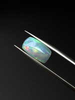 Opal naturalny kaboszon poduszka 11,75 x 7,85 mm