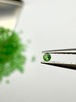 Tsavoryt naturalny okrągły fasetowany fi  1,2 mm