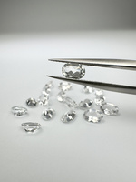 Topaz biały naturalny fasetowany owal 6x4 mm