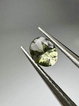 Turmalin fasetowany zielony owal 5 x 4 mm